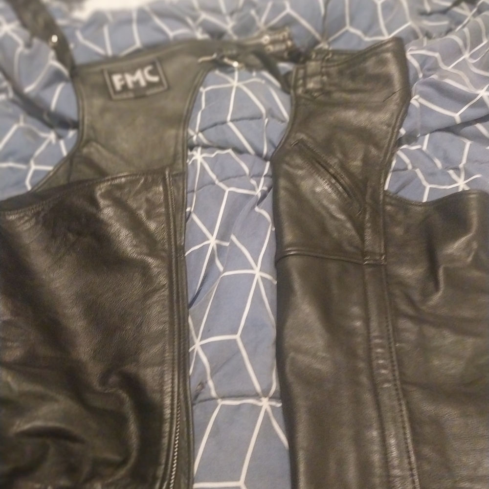 motorcycle chaps black leather medium size front pockets by first manufacture co